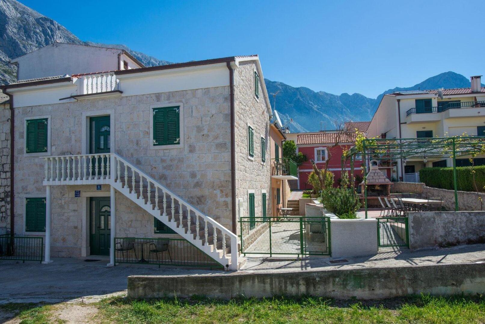 Terramar Apartments Baska Voda Bagian luar foto