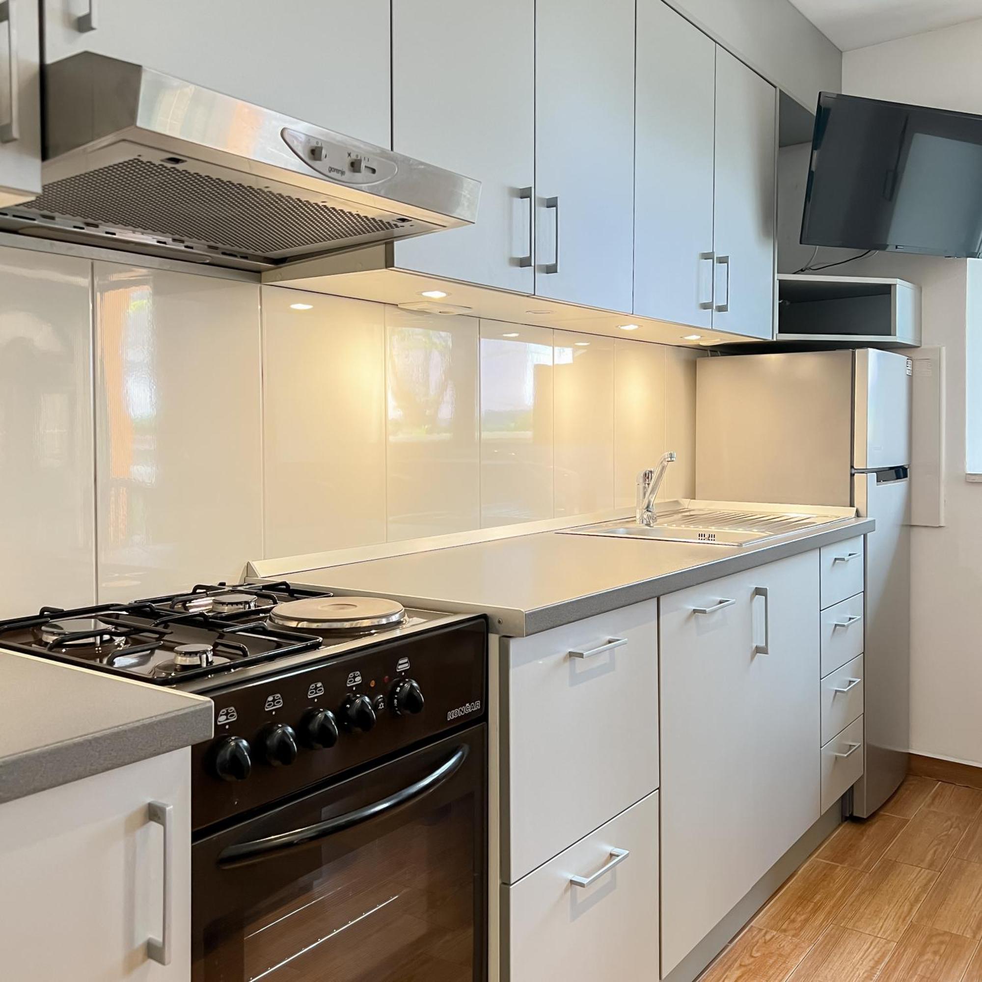 Terramar Apartments Baska Voda Bagian luar foto